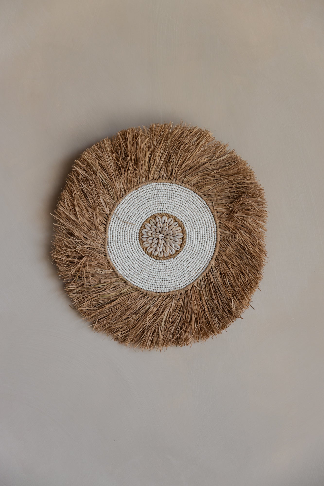 Mi casa raffia en schelp